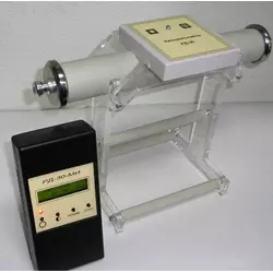 Киловольтметр для измерения постоянного и переменного синусоидального напряжения РД-30